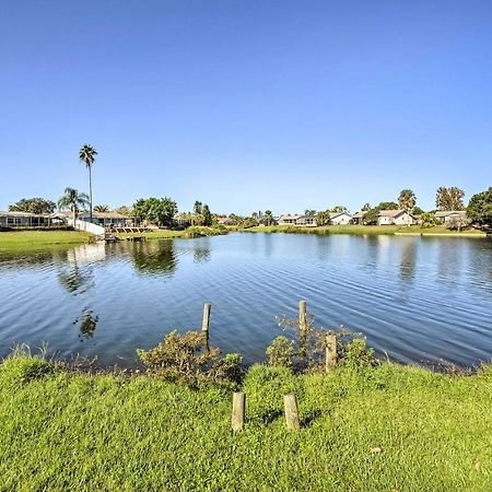 הוילה Waterfront Port Richey House With Heated Pool! מראה חיצוני תמונה