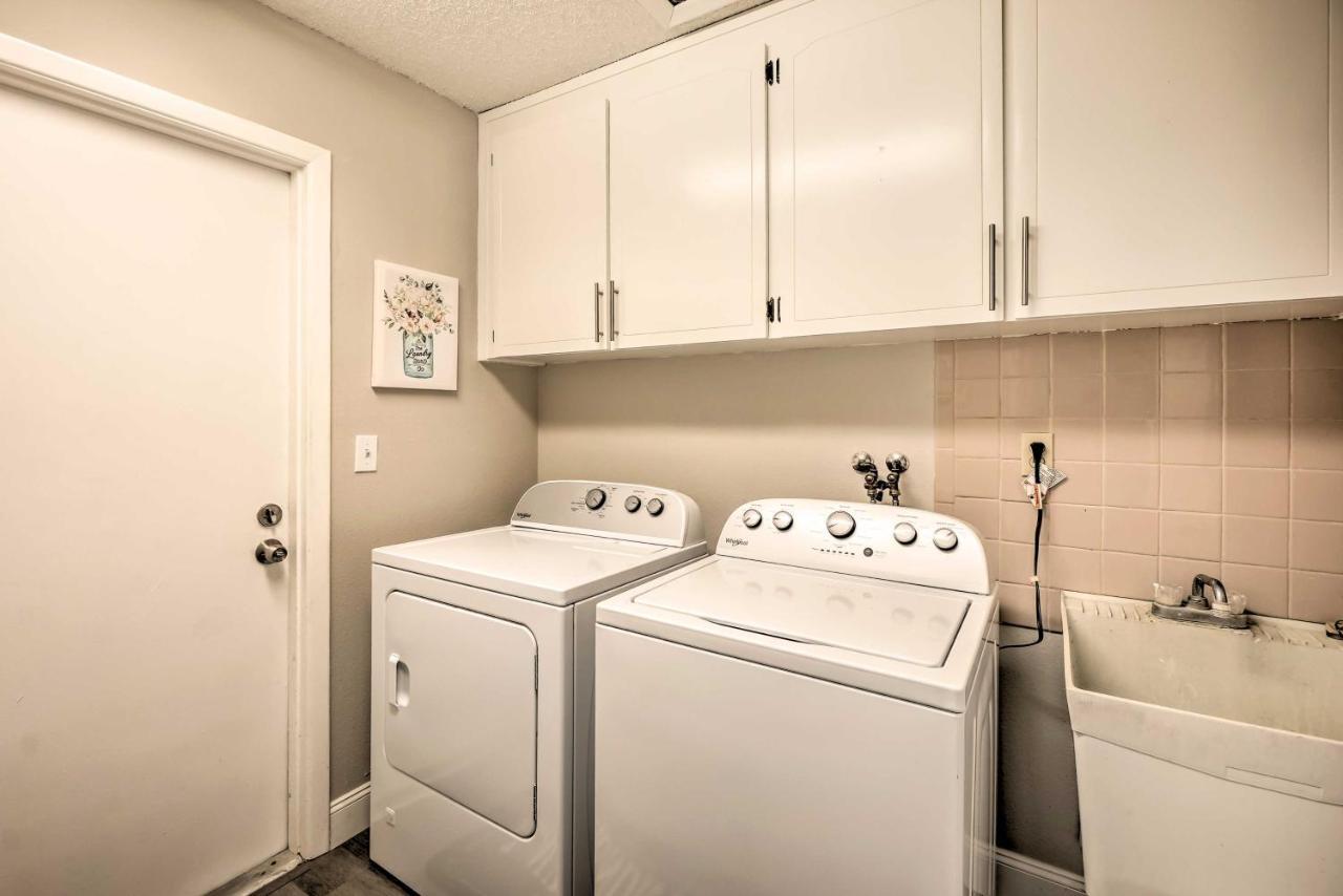 הוילה Waterfront Port Richey House With Heated Pool! מראה חיצוני תמונה